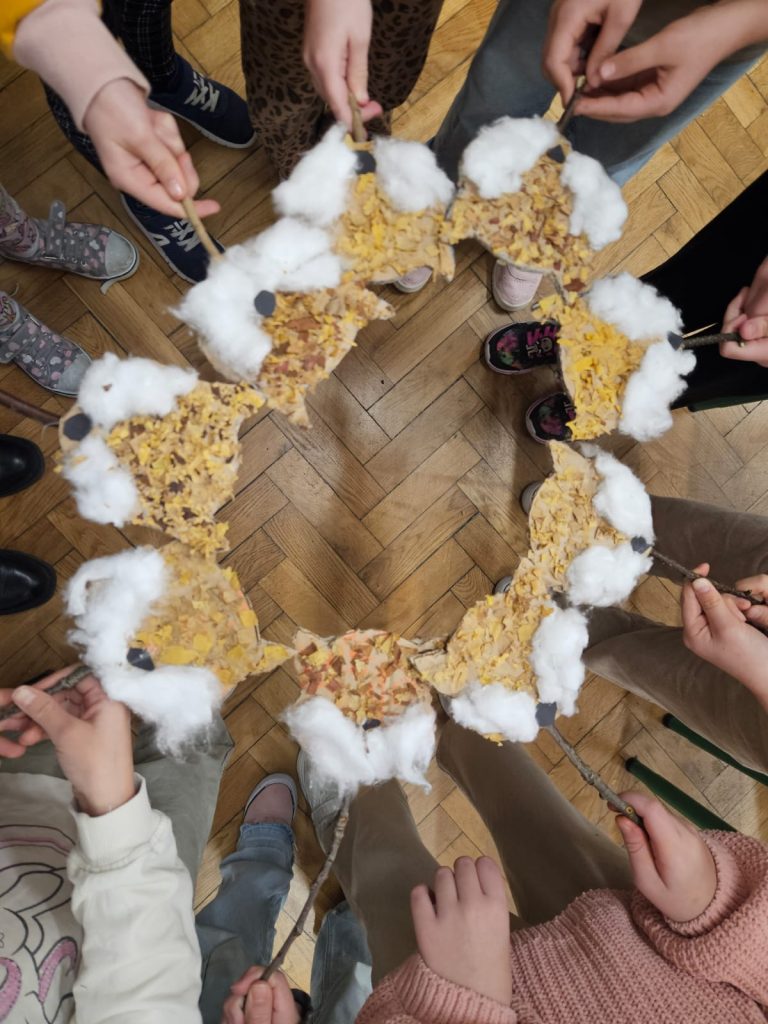 Zajęcia świetlicowe w klasie 2B